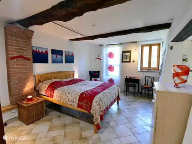 Location de Vacances Italie, Marche, Arcevia, appartement - Poggio delle Querce chambre à coucher