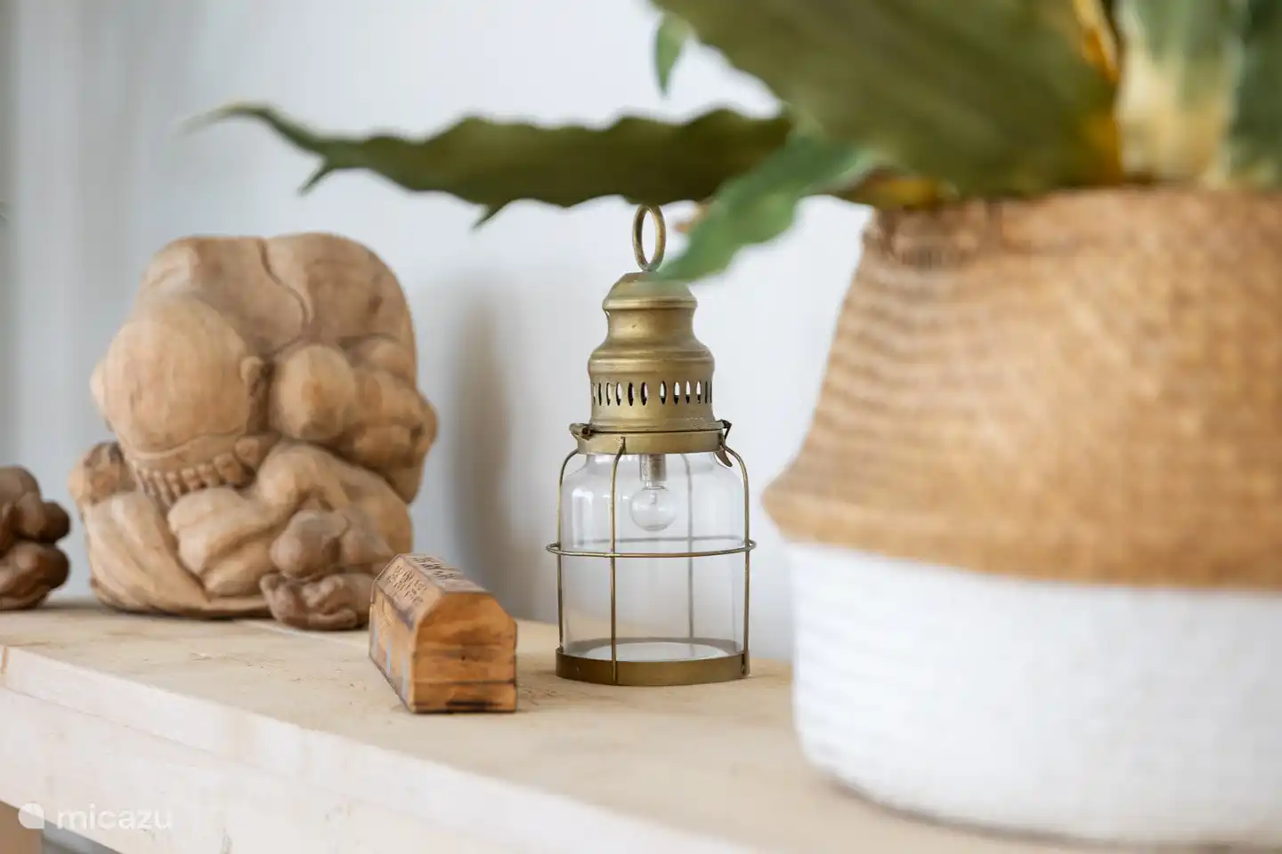 Top floor: Relaxed by Villa Out of the Blue