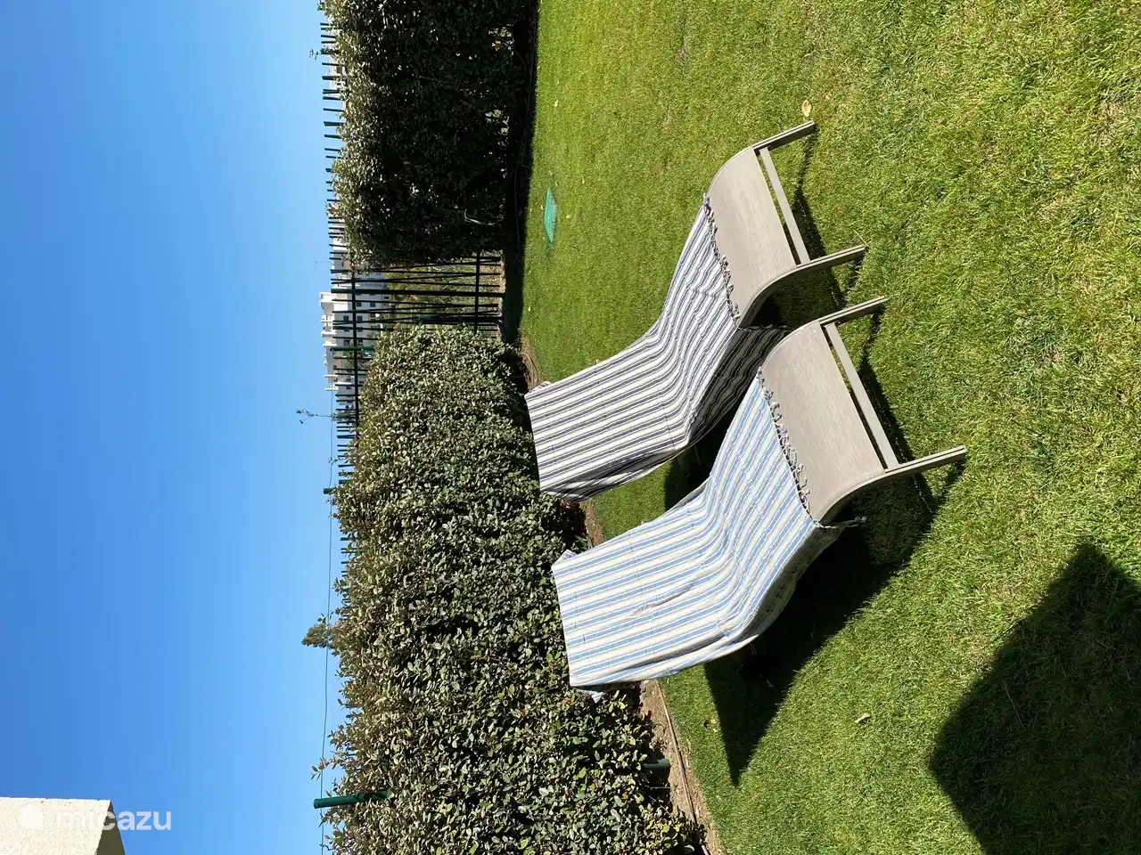 Bij de ligbedden horen hamamdoeken om op te liggen of mee te nemen naar de sauna