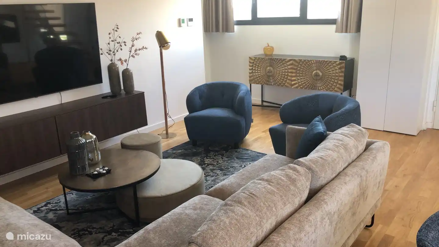 sala de estar día 2