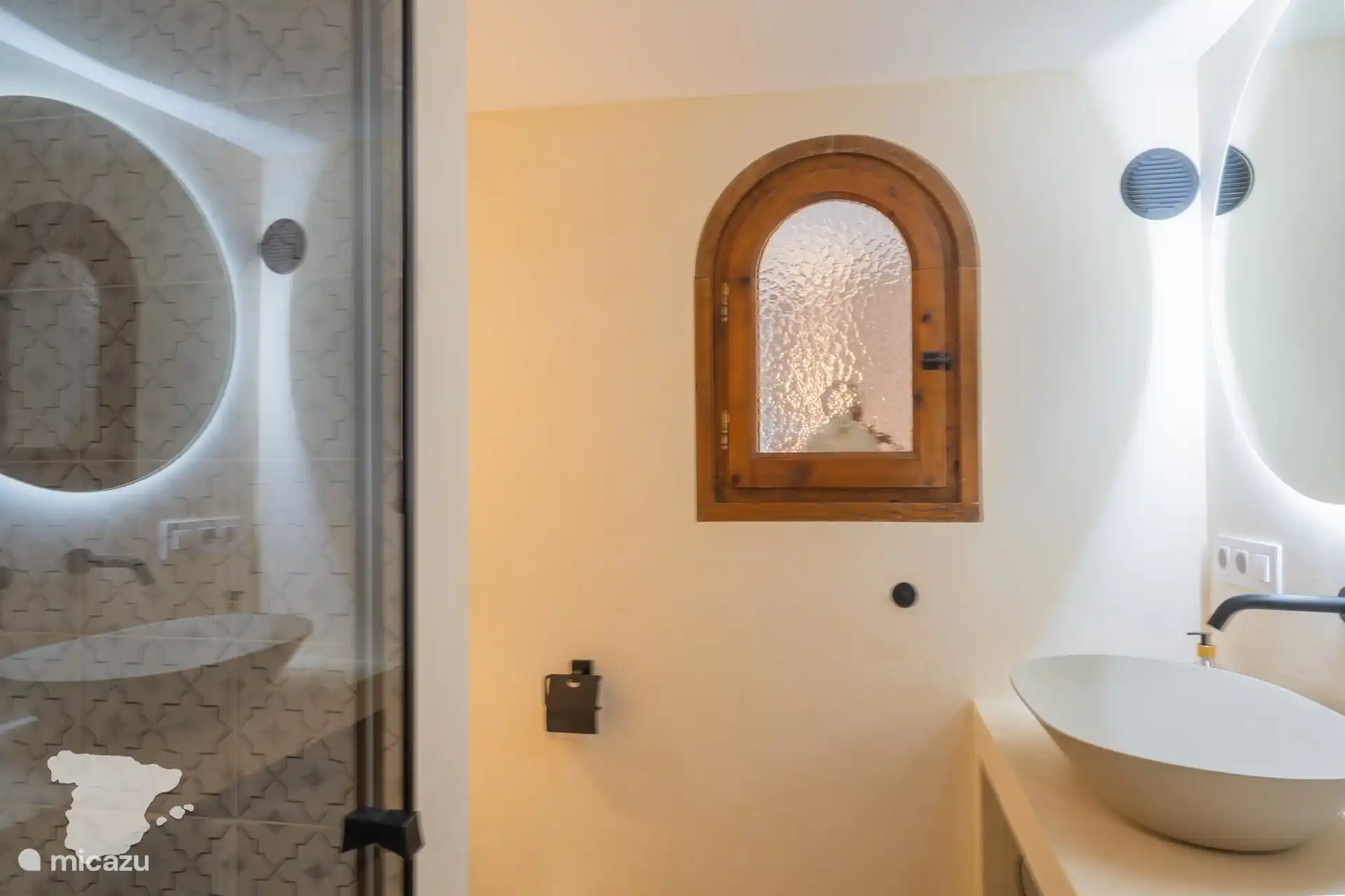 Badezimmer 1 – oben