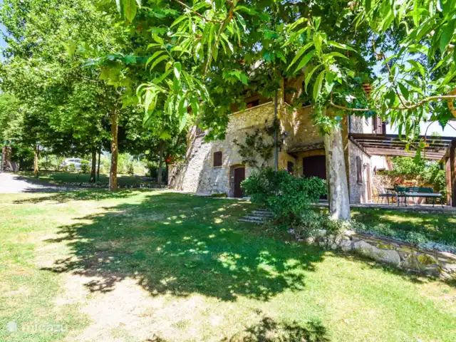 casa vacacional en Italia, Umbría, Lugnano en Teverina – Casa con piscina privada y aire acondicionado