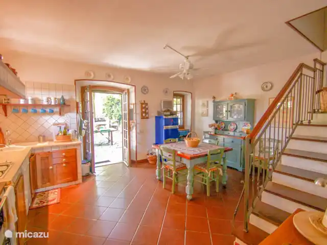 casa vacacional en Italia, Umbría, Lugnano en Teverina – Casa con piscina privada y aire acondicionado