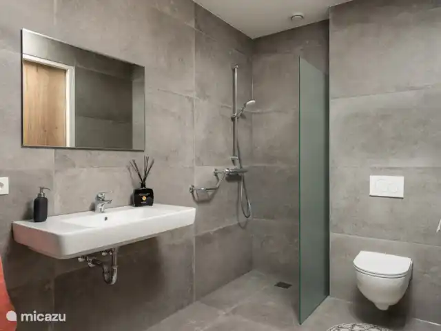 Le manoir | Pays-Bas, Overijssel, Losser - manoir / château The Country House - salle de bain spacieuse
