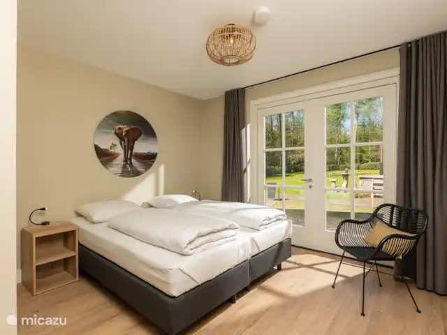 Le manoir | Pays-Bas, Overijssel, Losser - manoir / château La maison de campagne - chambre avec vue sur le jardin
