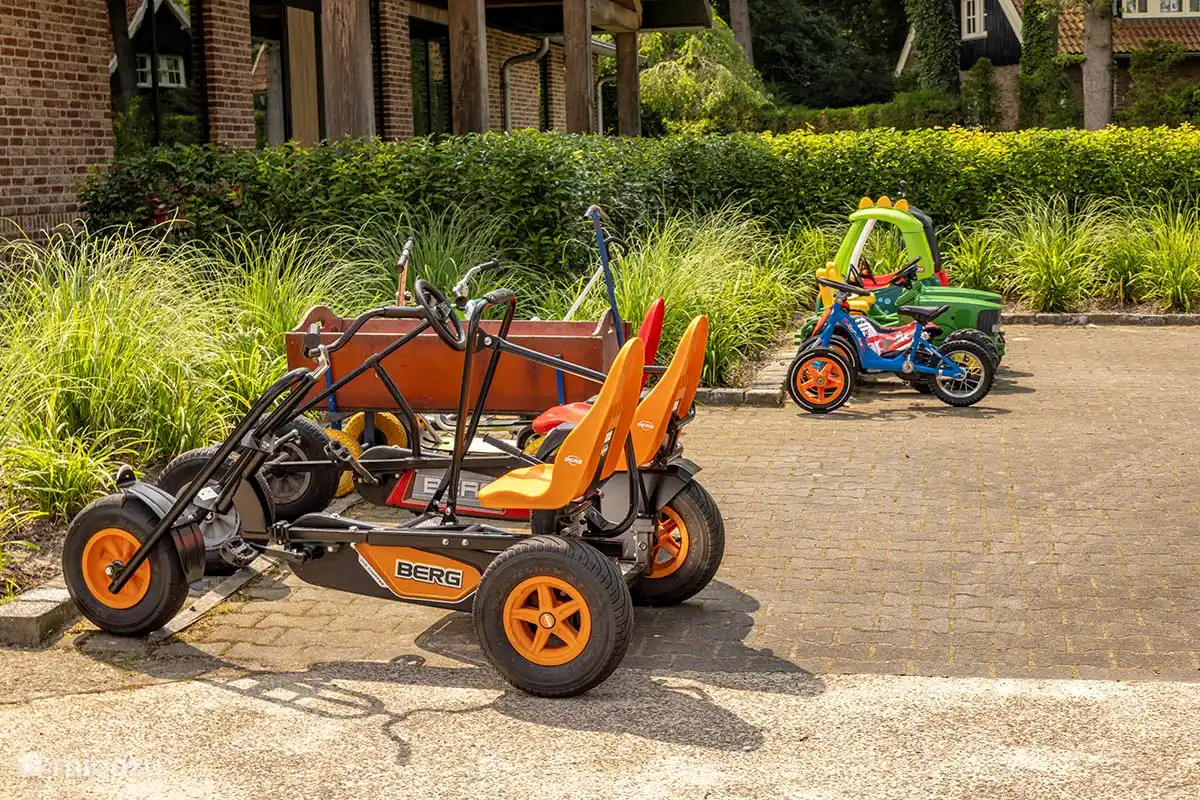 The Country House - Kinder können Roller, Go-Karts und Fahrräder kostenlos nutzen. 