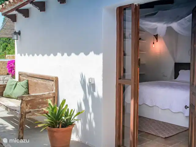Finca Elodie huren in Spanje, Costa Blanca, Benissa - finca Deze slaapkamer heeft directe toegang tot de tuin.