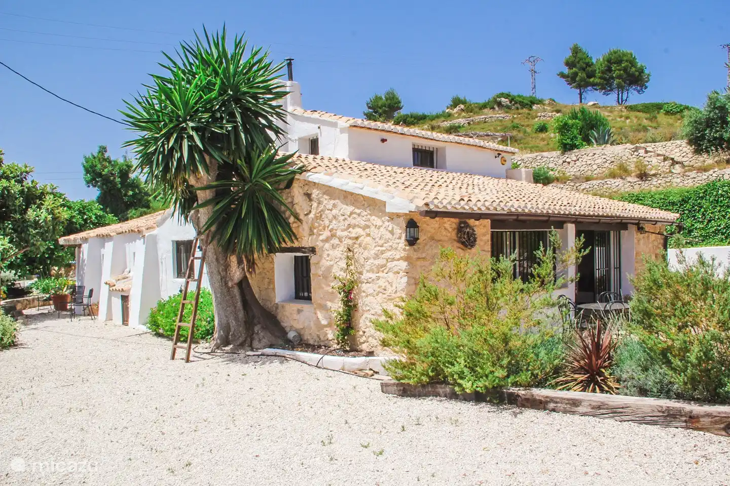 Finca individuelle avec de beaux détails.