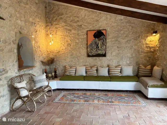 Finca Elodie huren in Spanje, Costa Blanca, Benissa - finca Een fijne loungehoek met sfeervolle details