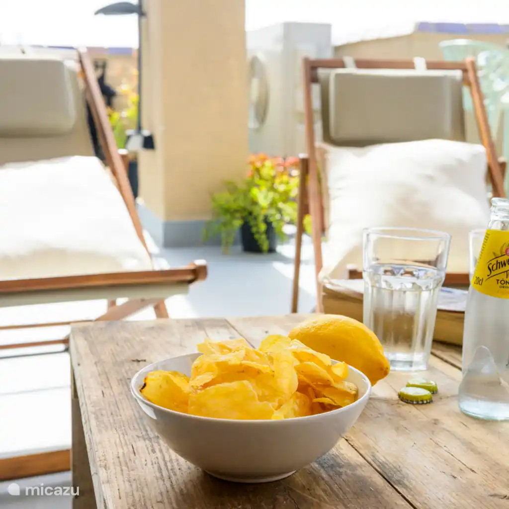 Javea privé dakterras 50 m van zee!