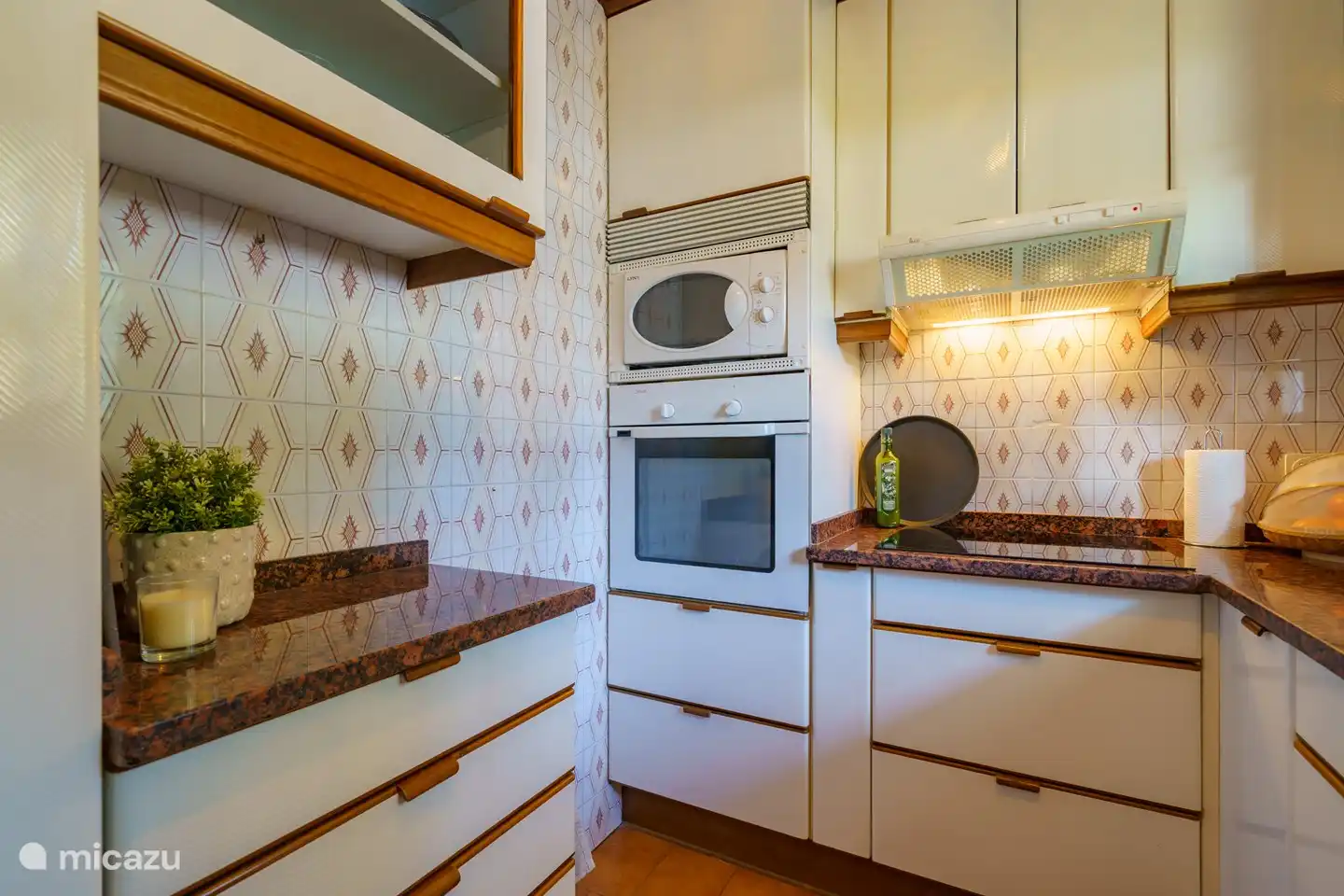 cuisine 1 dans la maison haute - Entièrement équipée