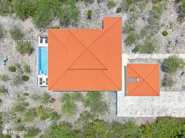 Villa Blue Oasis huren in Curaçao, Banda Abou (west), Coral Estate, Rif St.Marie - villa Bovenaanzicht.