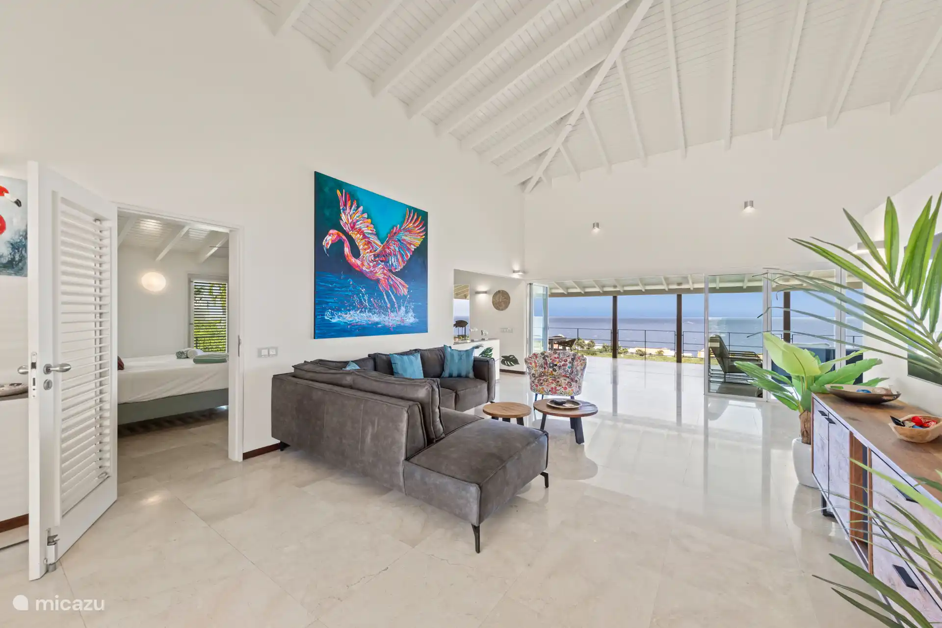 Auch vom Wohnzimmer aus hat man eine schöne Aussicht!