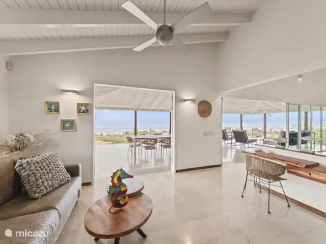Villa Blue Oasis huren in Curaçao, Banda Abou (west), Coral Estate, Rif St.Marie - villa U kunt gebruik maken van dit thuiskantoor.