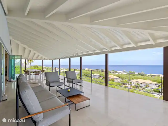 Villa Blue Oasis huren in Curaçao, Banda Abou (west), Coral Estate, Rif St.Marie - villa Prachtig uitzicht van de veranda, iedere avond genieten van zonsondergang.