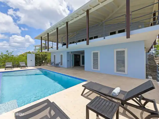 Villa Blue Oasis huren in Curaçao, Banda Abou (west), Coral Estate, Rif St.Marie - villa Deze villa is perfect gebouwd voor het Caribische klimaat en is uitstekend gelegen op de altijd aanwezige passaatwinden.