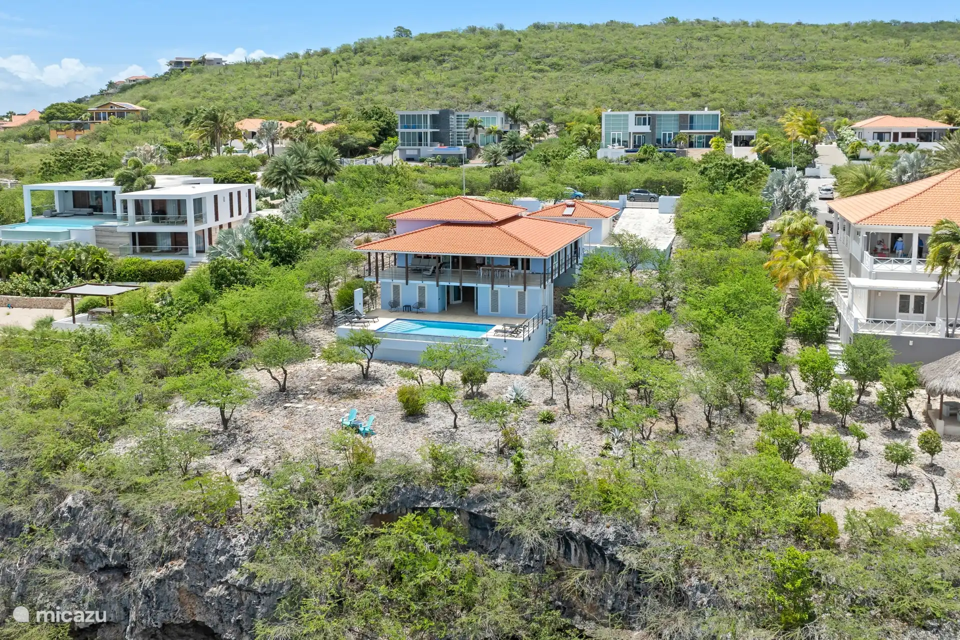 Genießen Sie die entspannende Umgebung von Coral Estate.