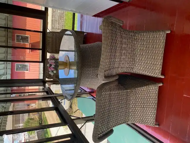 Ensemble en rotin dans l’autre coin en 2023