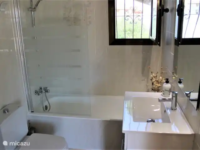 Location de Vacances Espagne, Costa Blanca, Moraira, villa - Villa Hélios Salle de bain avec baignoire