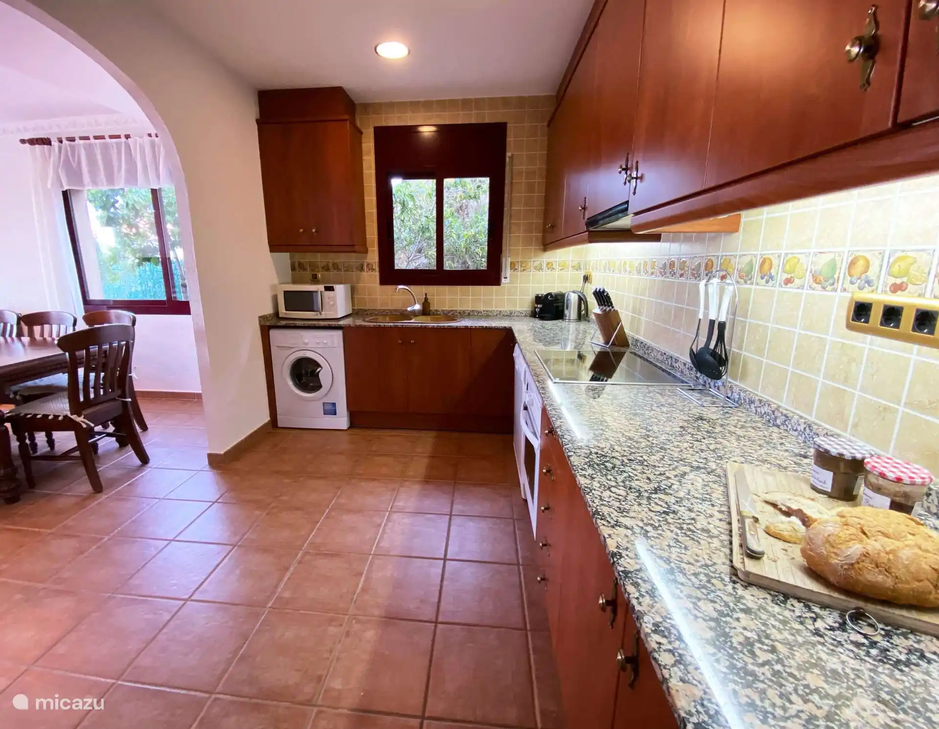 Vous pouvez aussi trouver la machine à laver ici