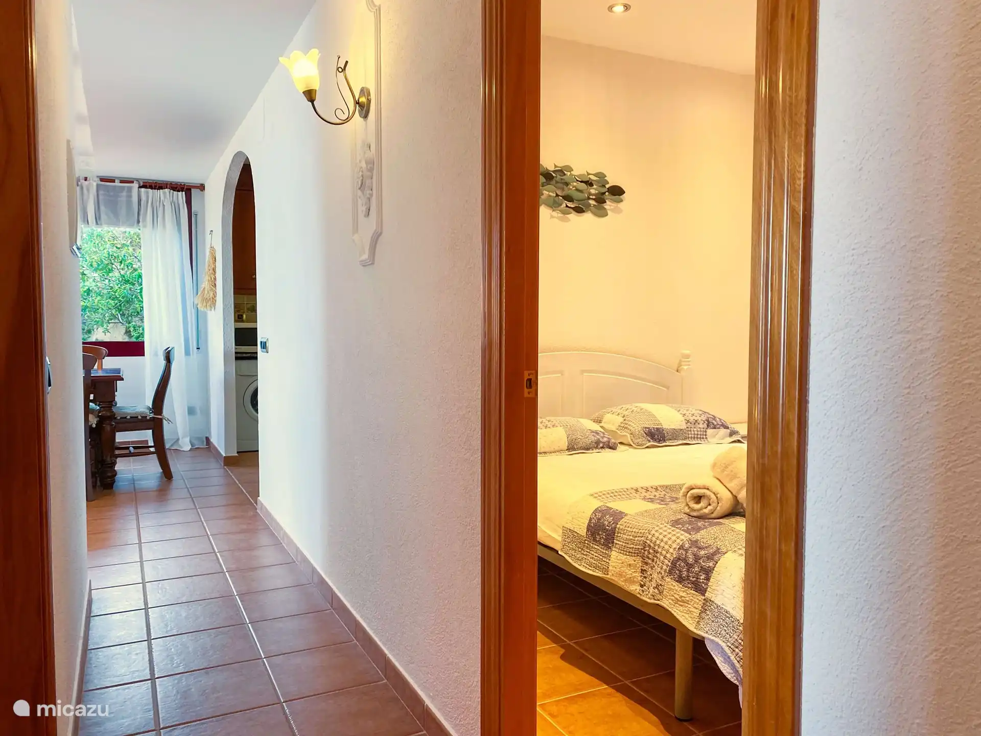 En face de la première chambre, vous trouverez la deuxième chambre