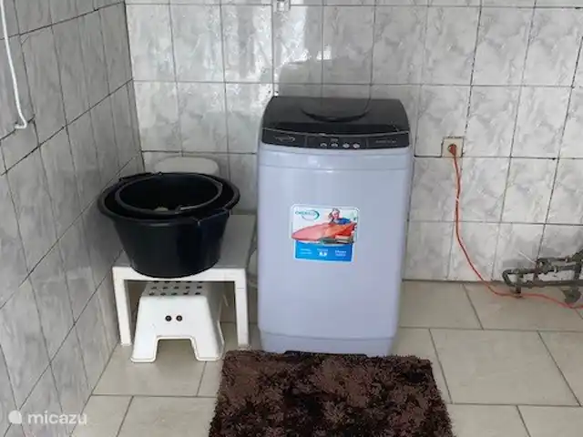 Location de Vacances Suriname, Paramaribo, Paramaribo, maison de vacances - Mendes House Appartement au rez-de-chaussée machine à laver en 2023 dans la buanderie