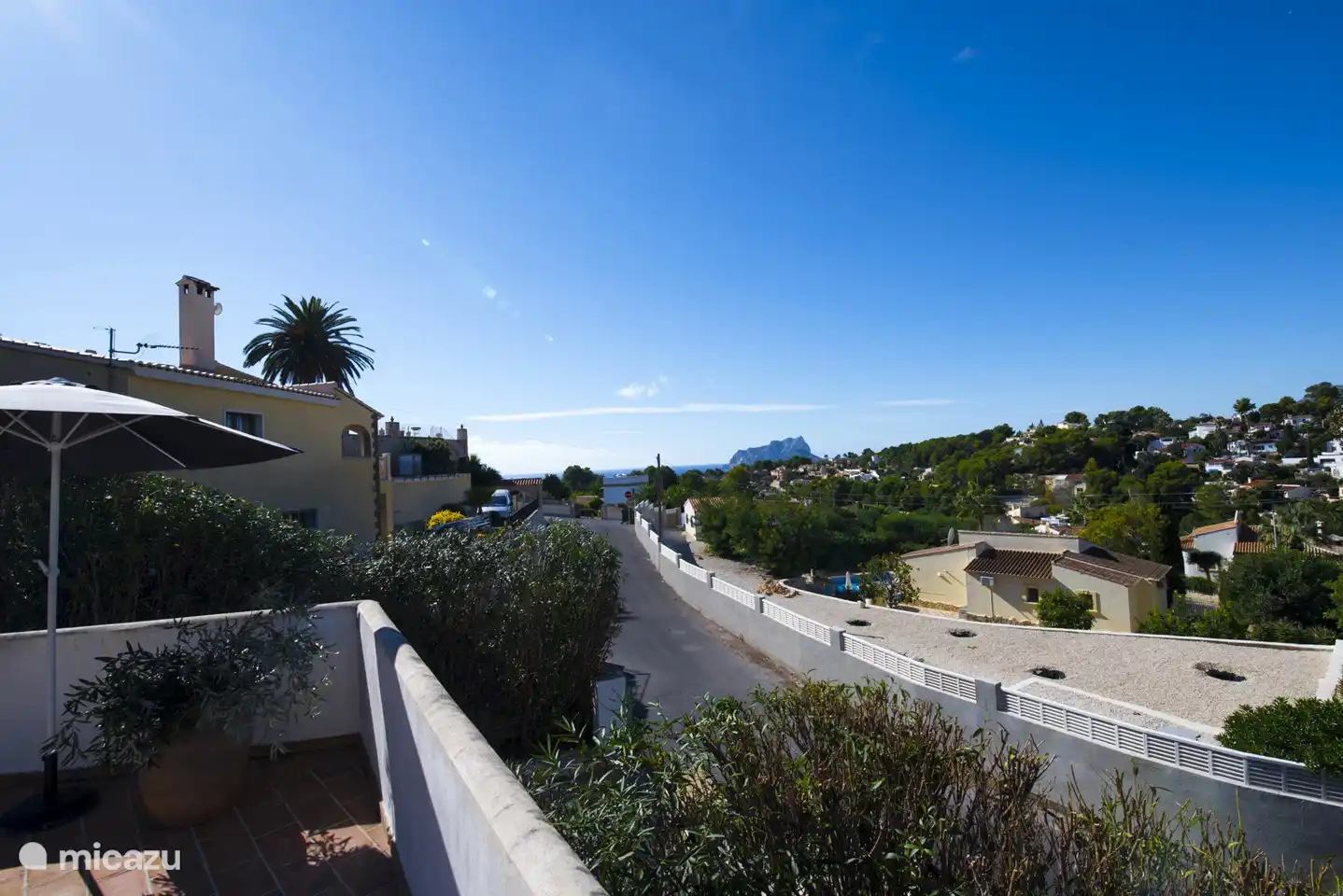 Situé dans le quartier résidentiel de San Jaime.