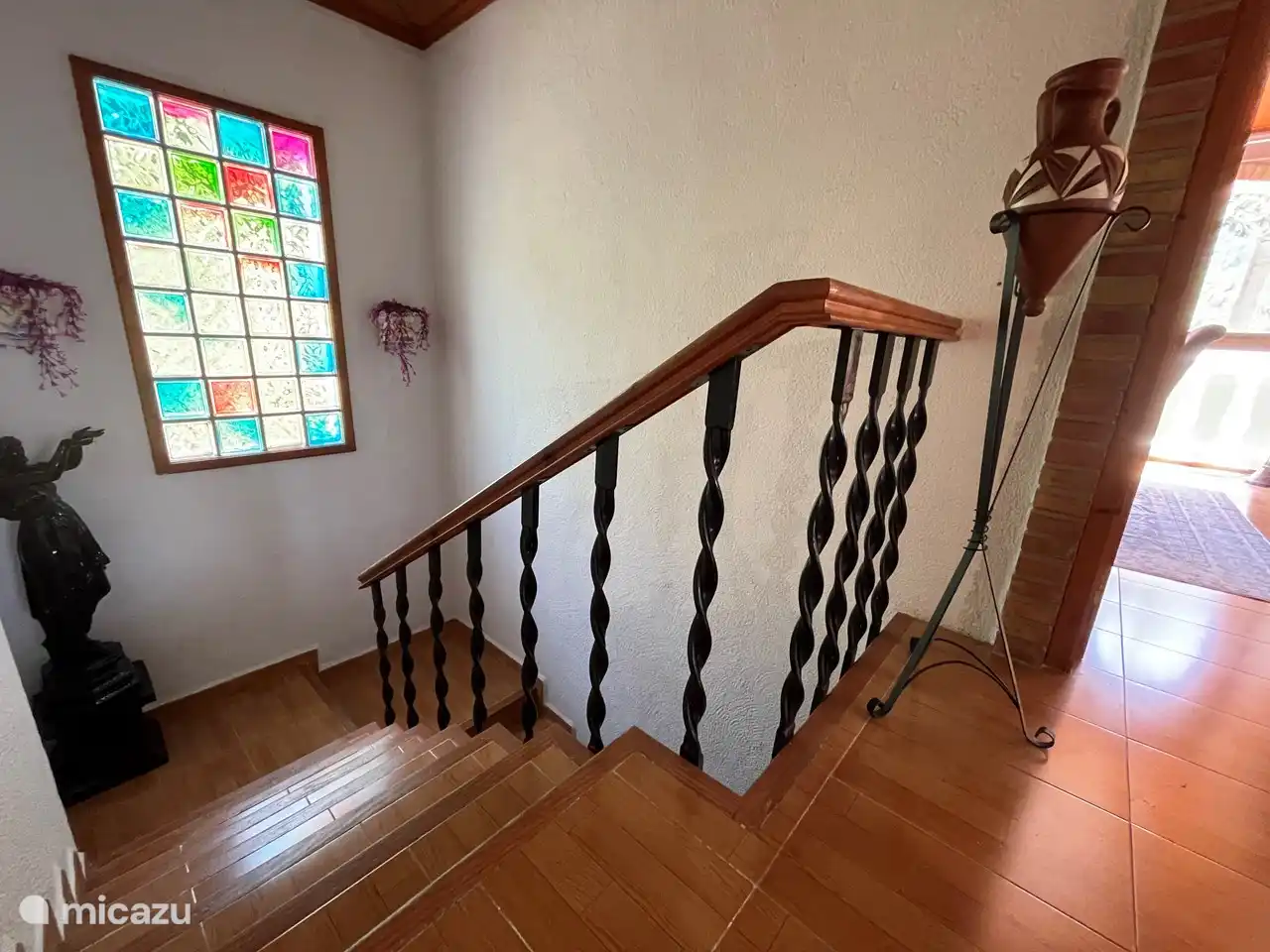 Schönes Treppenhaus zwischen Villa Gan &amp; Villa Eden