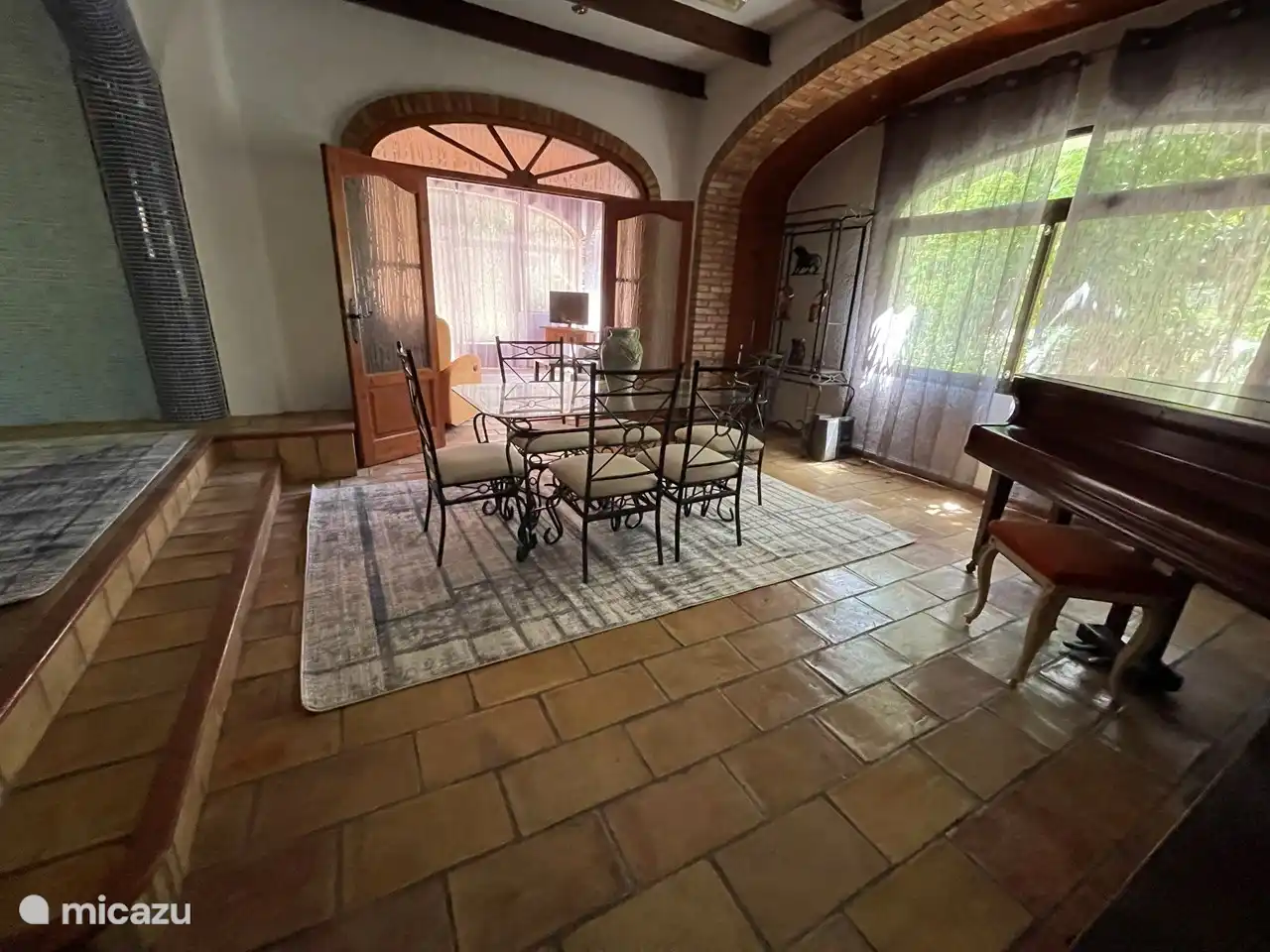 Esszimmer-Wohnzimmer im Erdgeschoss