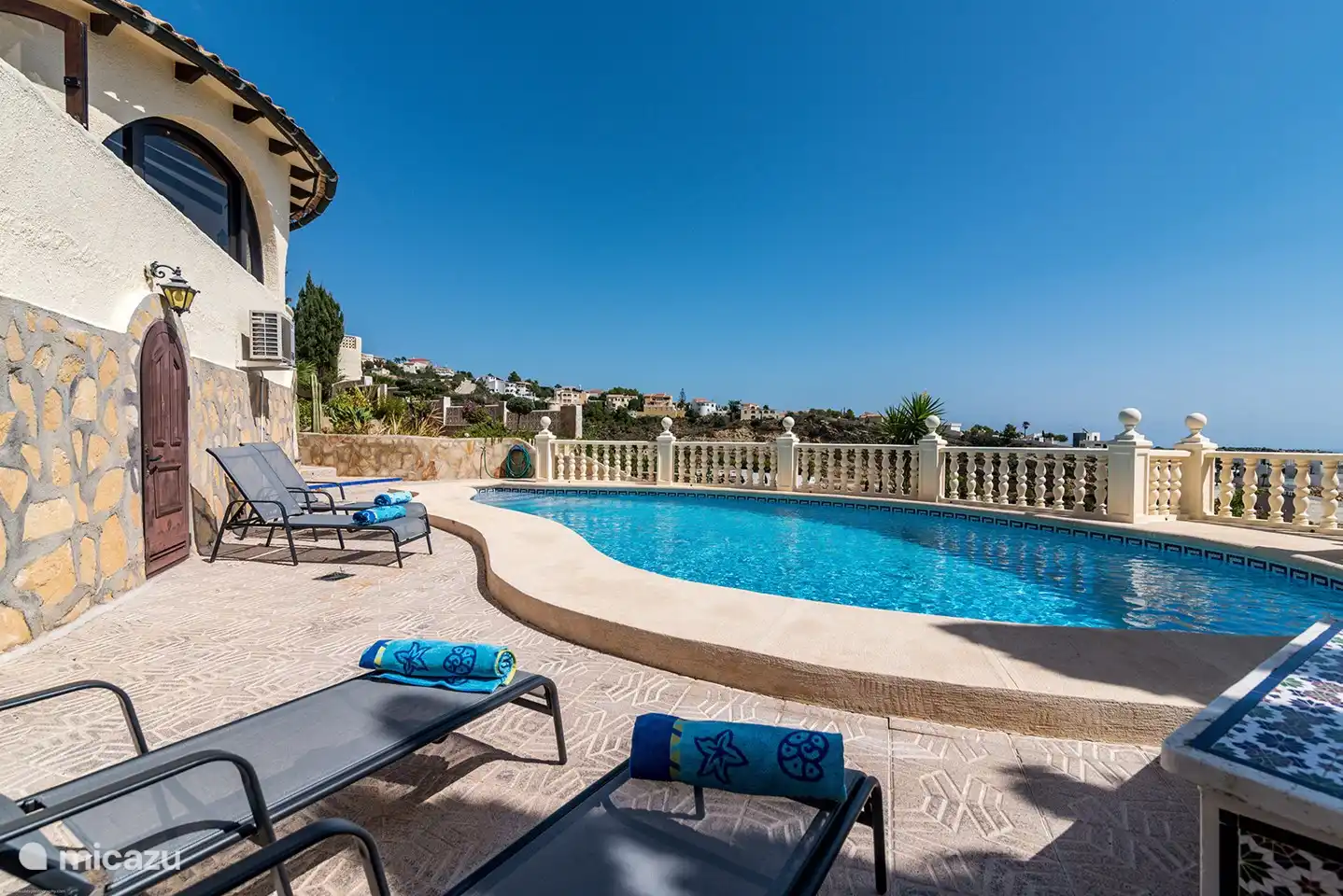 Enough sunbeds for everyone