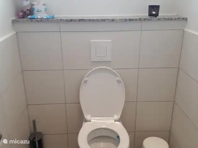 Location de Vacances Curaçao, Curaçao-Centre, Blue Bay, appartement - Casa Rosa Curaçao toilettes