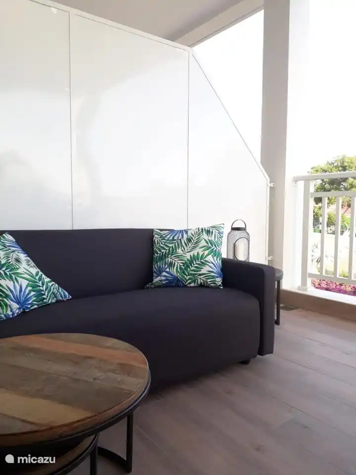 Abends kann man auf dem Balkon gut chillen