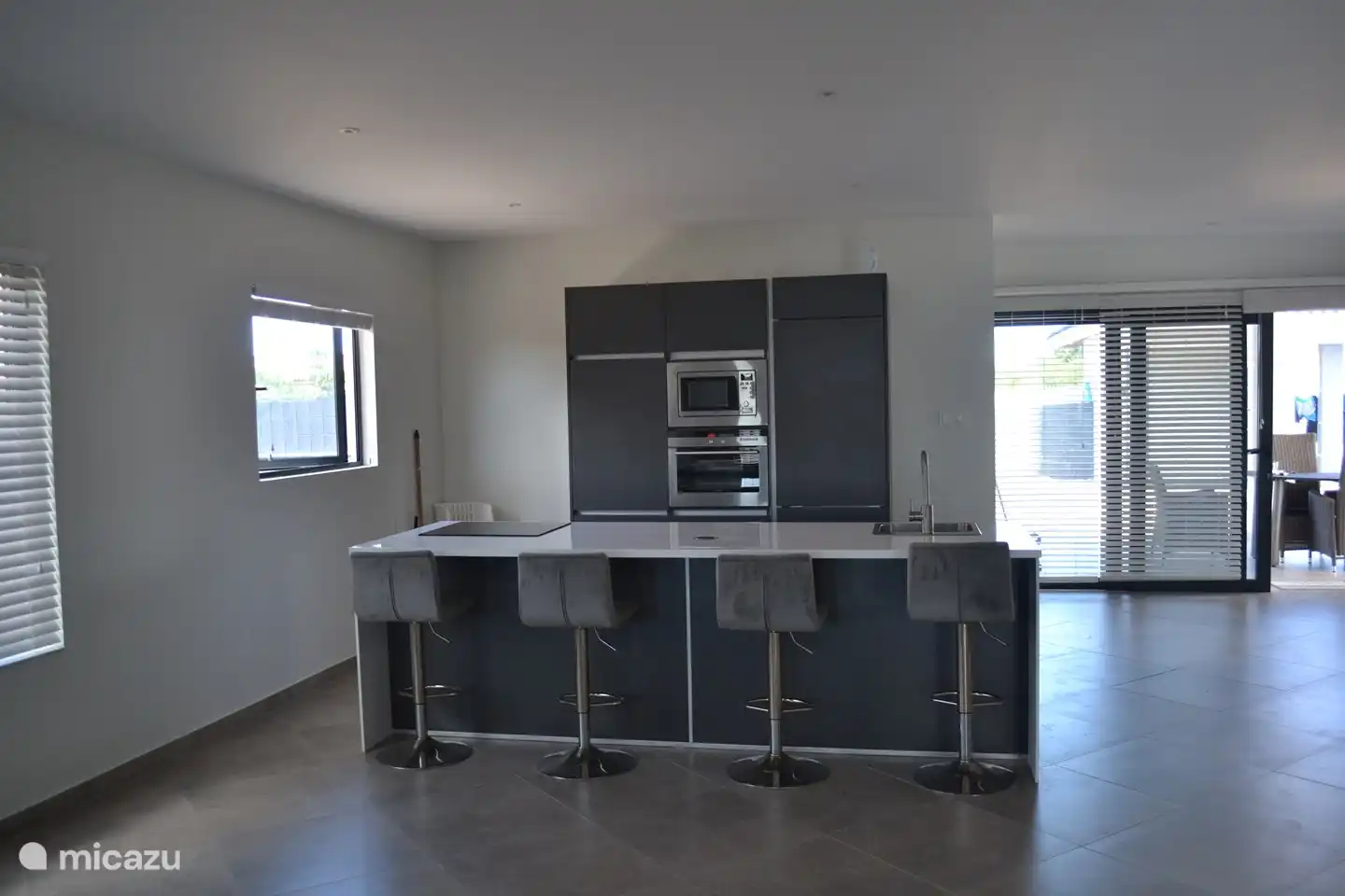 Offene Küche mit Kochinsel 