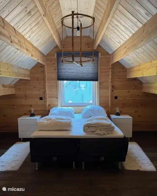 Schlafzimmer eines Gewächshauses in Wagenhause, Eifel, Deutschland