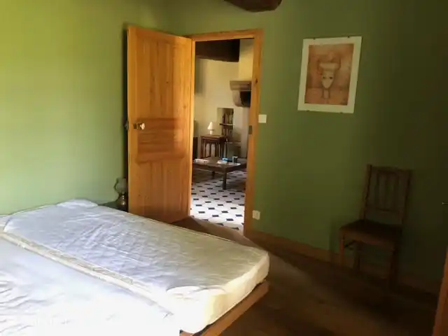 Location de Vacances France, Nièvre, Luzy, manoir / château - Les Champs Bézin