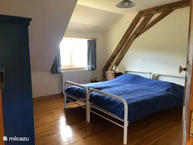 Location de Vacances France, Nièvre, Luzy, manoir / château - Les Champs Bézin