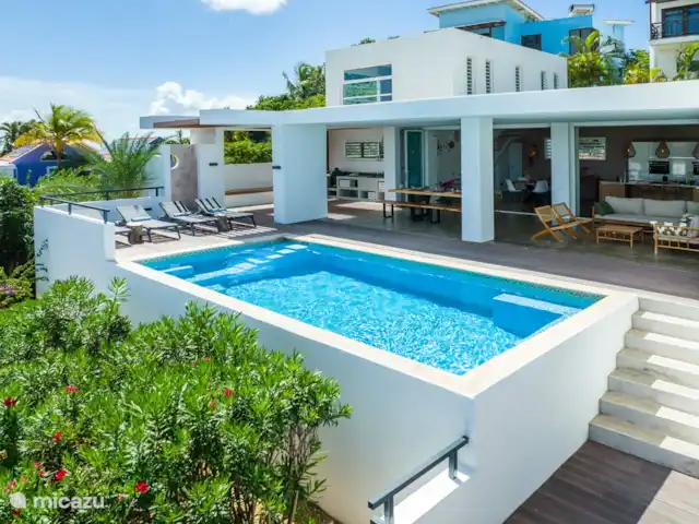 Villa de luxe, cuisine extérieure et piscine | Curaçao, Curaçao-Centre, Bottelier - villa Piscine