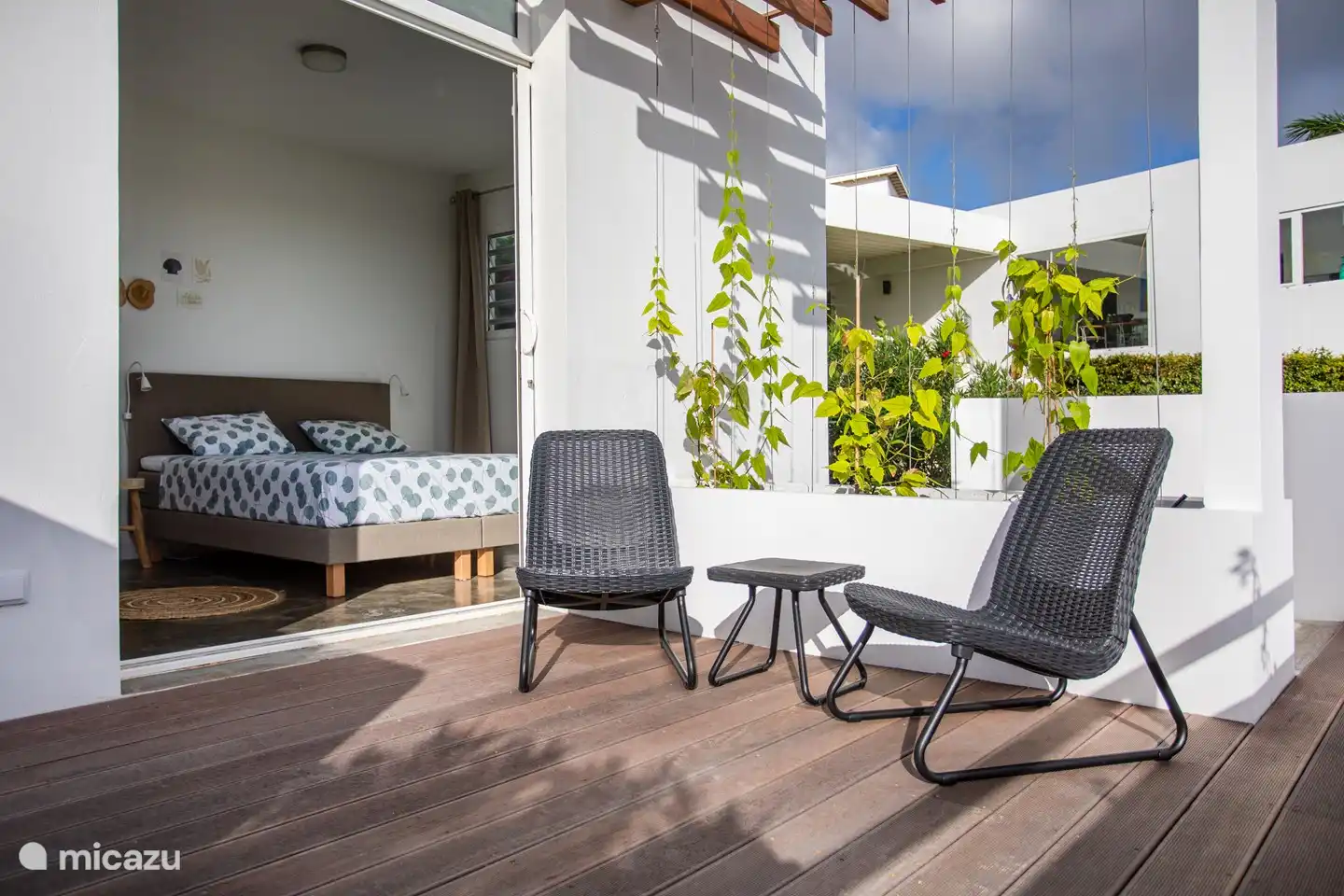 im Studio eingestellt