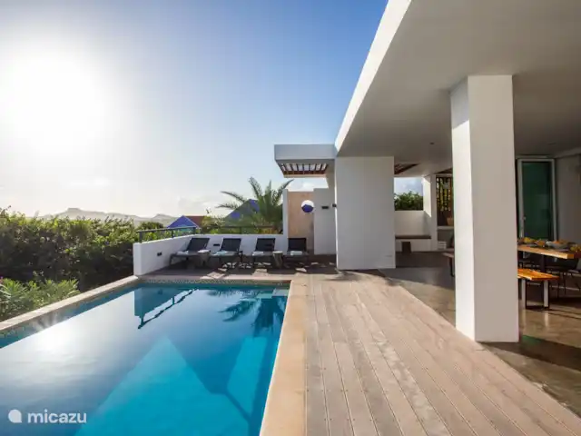 Villa de luxe, cuisine extérieure et piscine | Curaçao, Curaçao-Centre, Bottelier - villa piscine