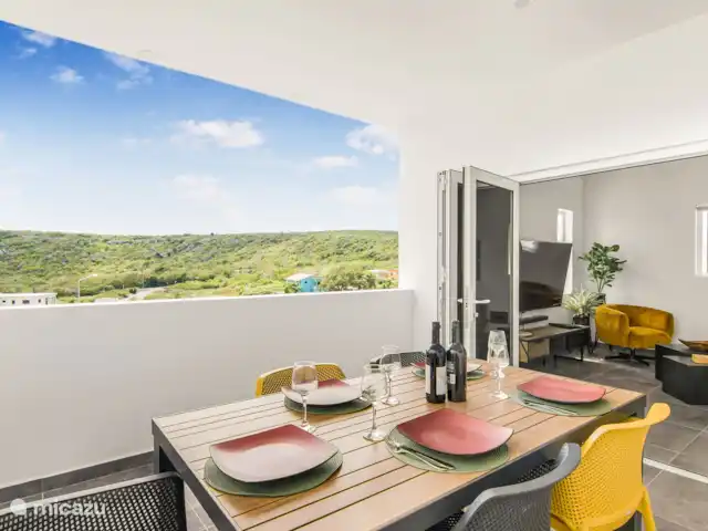 Papaya Resort huren in Curaçao, Banda Abou (west), Grote Berg - appartement Balkon met eettafel