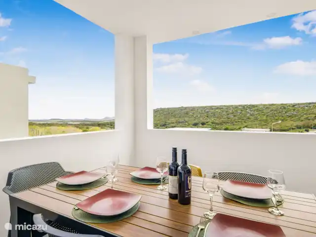 Papaya Resort huren in Curaçao, Banda Abou (west), Grote Berg - appartement Balkon met uitzicht op heuvel