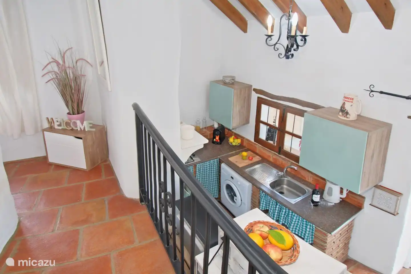 Eine kompakte, praktische und charmante Küche.