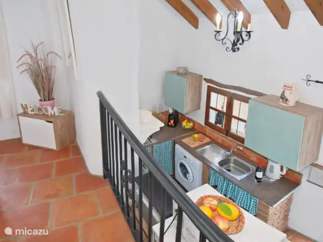 casa rural / cabaña en España, Costa del Sol, Comares – Casita Martín Una cocina compacta, práctica y encantadora.