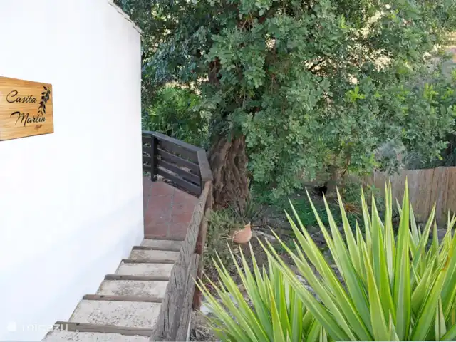 casa rural / cabaña en España, Costa del Sol, Comares – Casita Martín Permítanme presentarles la Casita, un refugio encantador que combina comodidad y estilo, brindando un lugar cálido y acogedor para su escapada perfecta.