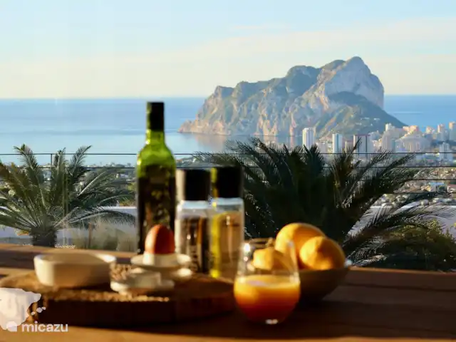 Casa Monte Verde | Espagne, Costa Blanca, Benissa - villa Photo d'ambiance du salon vers Calpe avec le Peñon d'Ifach en arrière-plan