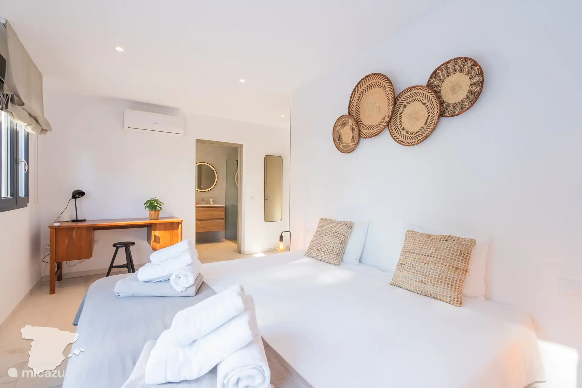 Dormitorio 2 con baño privado