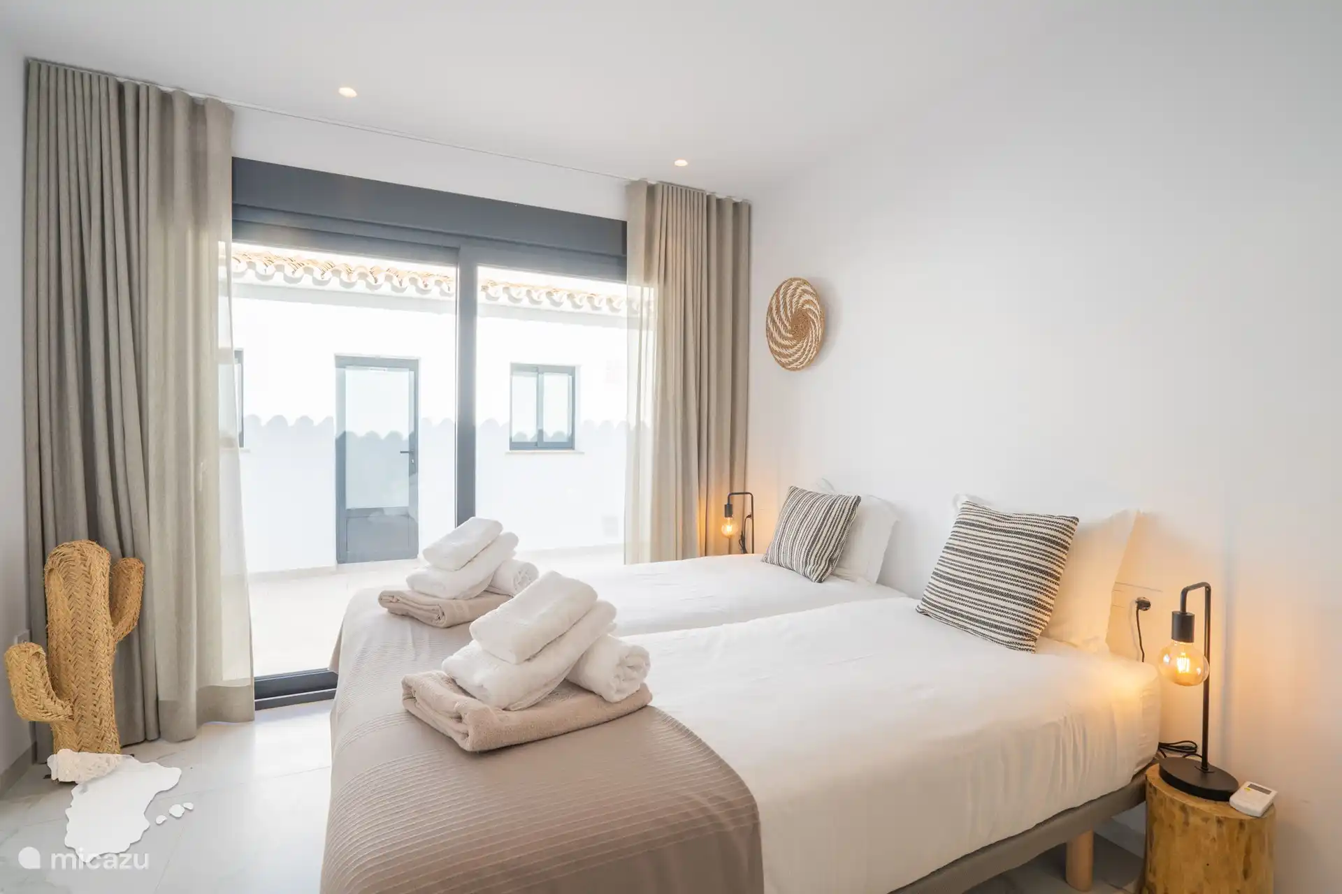 Dormitorio 4 - con acceso al jardín