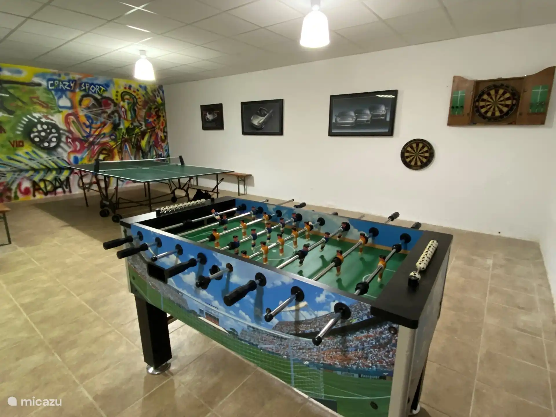 Tischfußball in der Garage