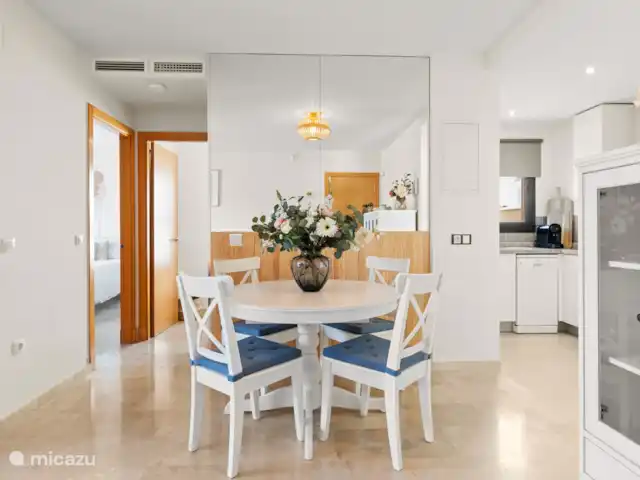 Location de Vacances Espagne, Costa del Sol, La Cala de Mijas, appartement - Casa TaJo table à dinner