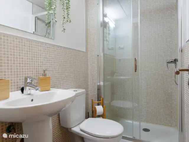 Location de Vacances Espagne, Costa del Sol, La Cala de Mijas, appartement - Casa TaJo Salle de bain séparée 2